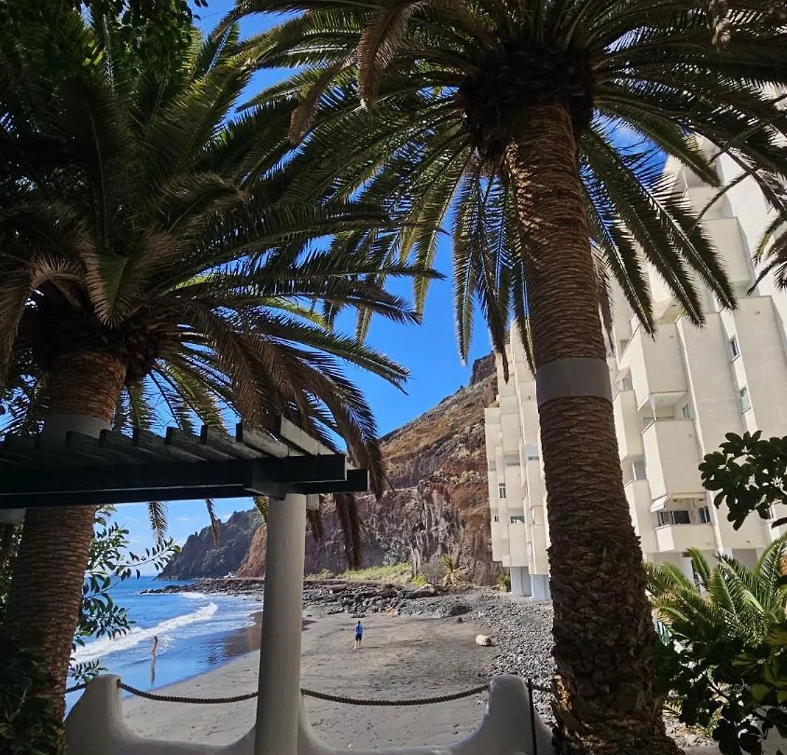 Ocean Front Playa Chica Apartment Santa Cruz de Tenerife