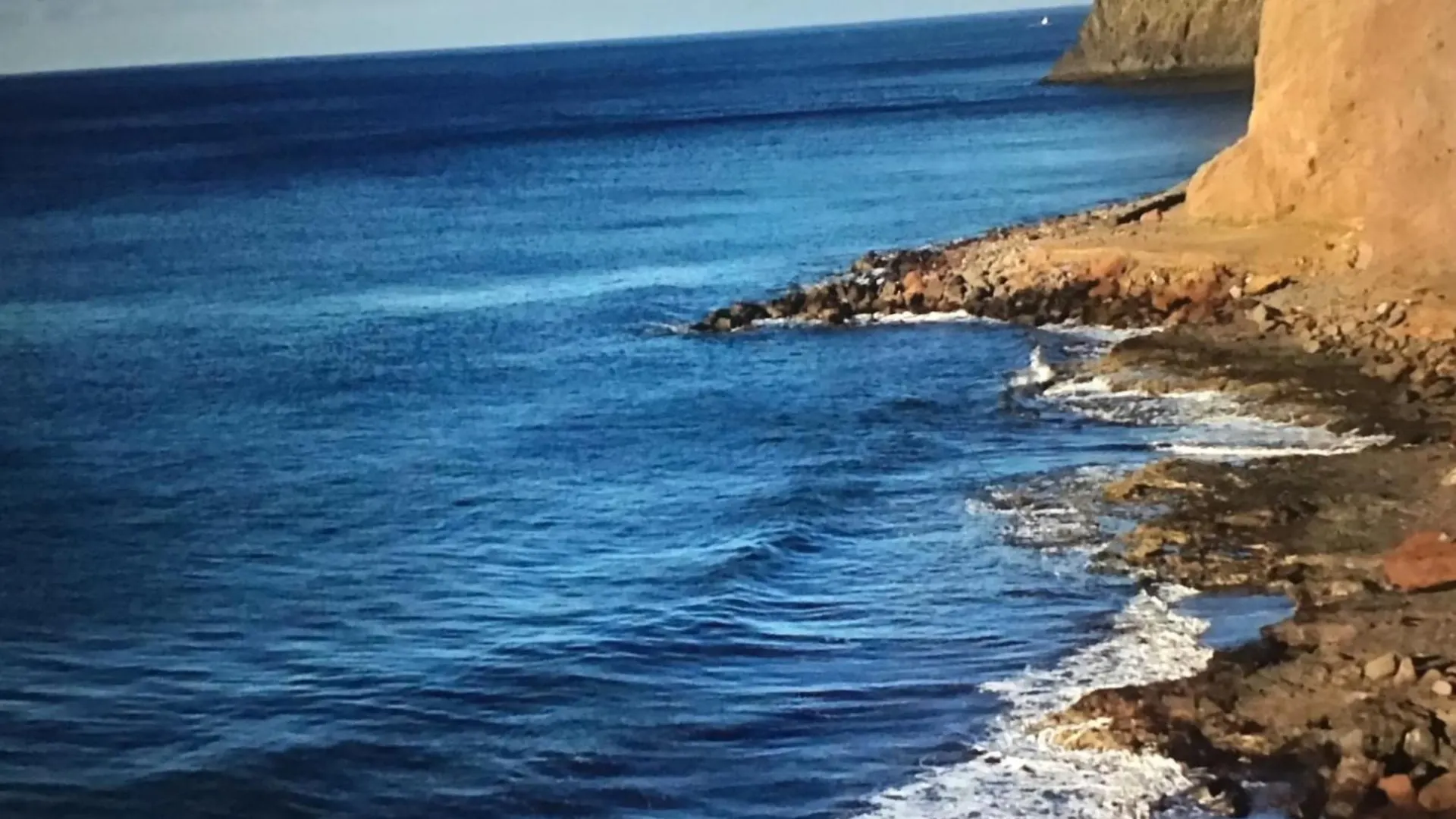 Ocean Front Playa Chica Apartment Santa Cruz de Tenerife